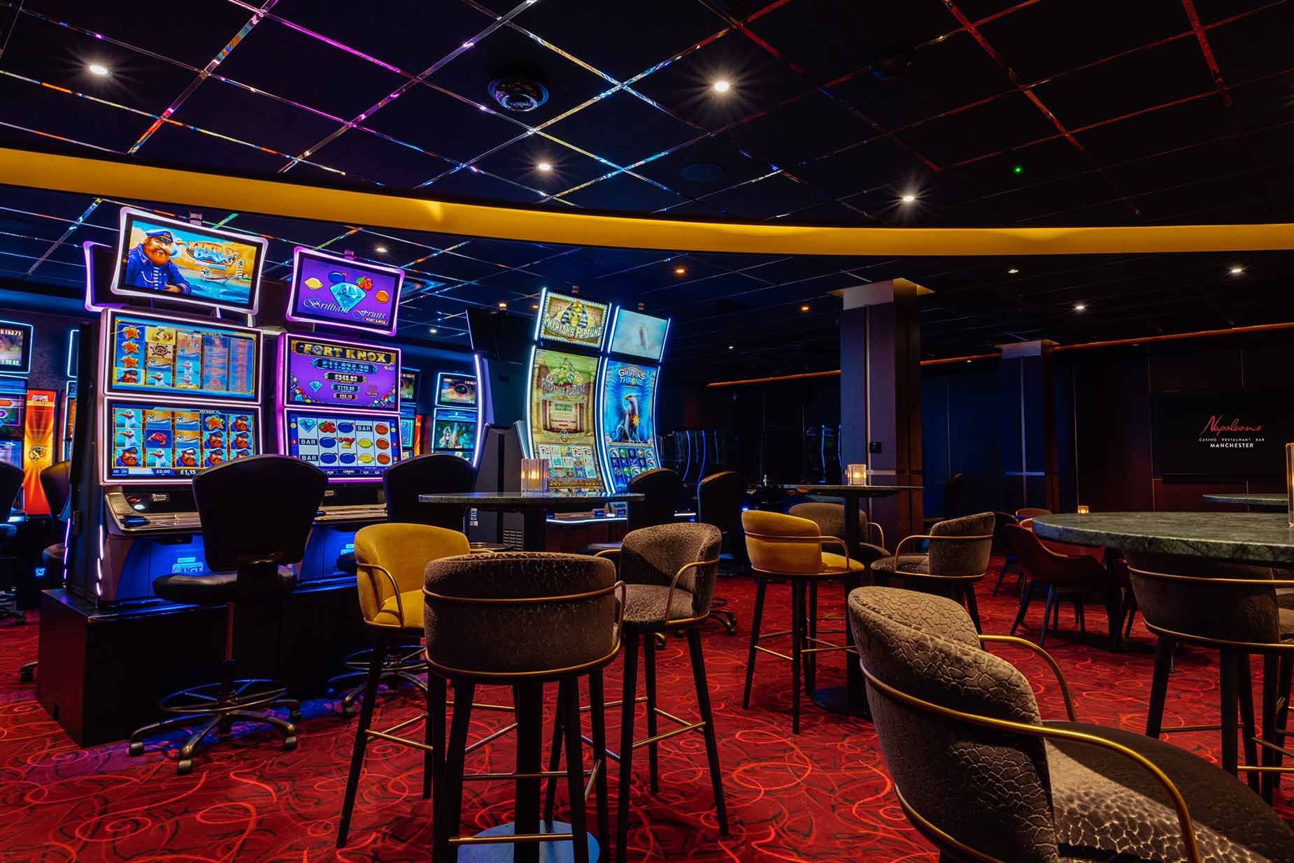How Does a Progressive Jackpot Work? - - Napoleons Casinos & Restaurants