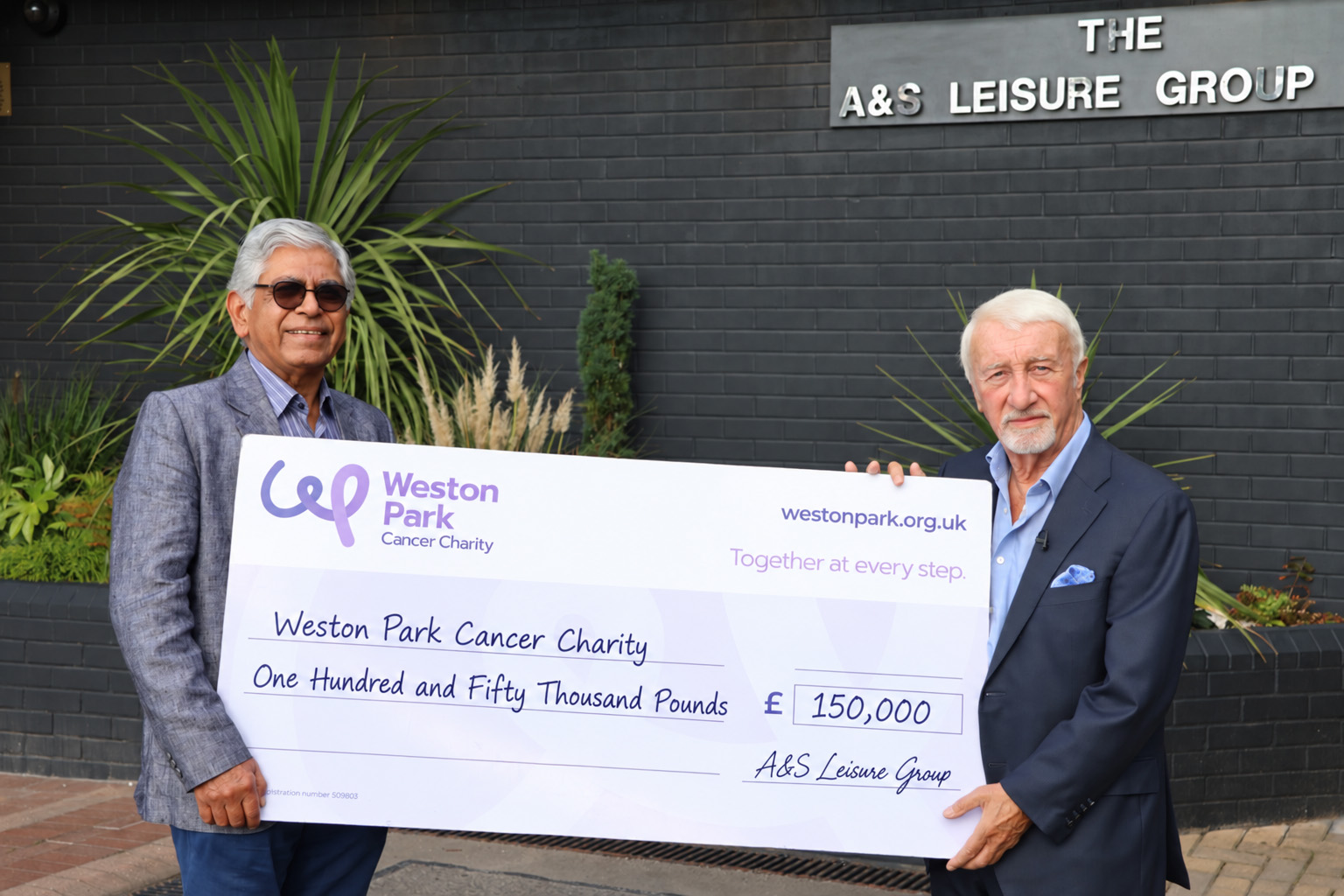 Dave Allen donates £150,000 towards Weston Park MRI appeal - Dave Allen - Napoleons Casinos & Restaurants